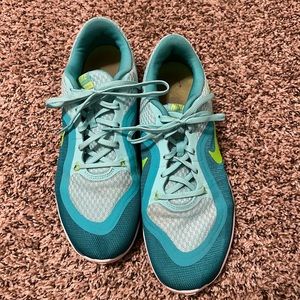 Women’s NIKE Shoes